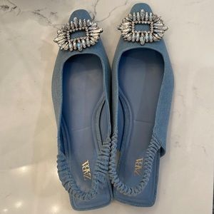 Zara Flats